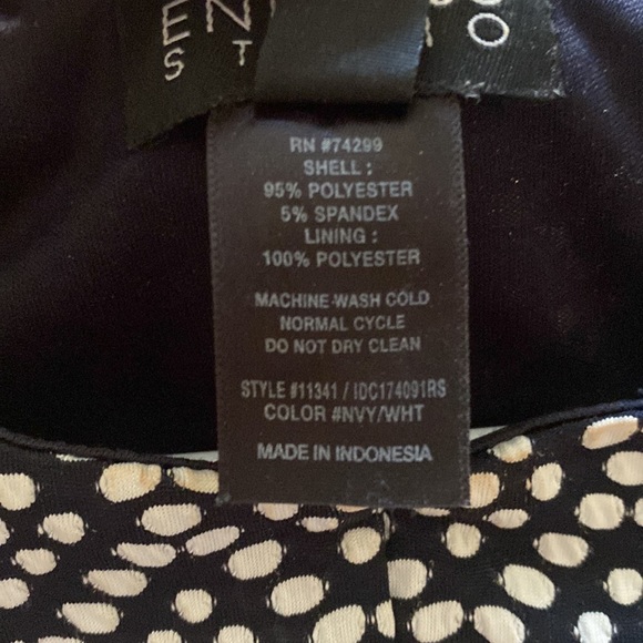 Flirty A Line dress with pleats - Picture 4 of 4